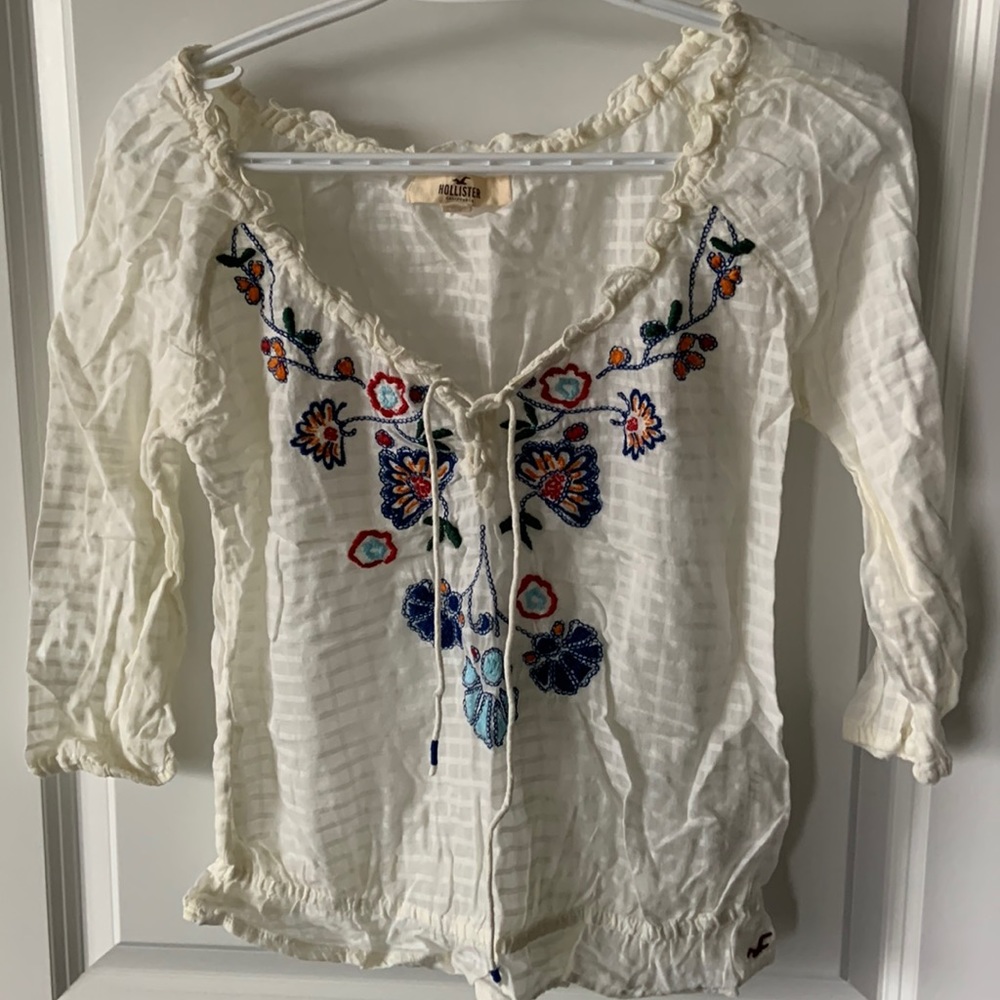Hollister floral top